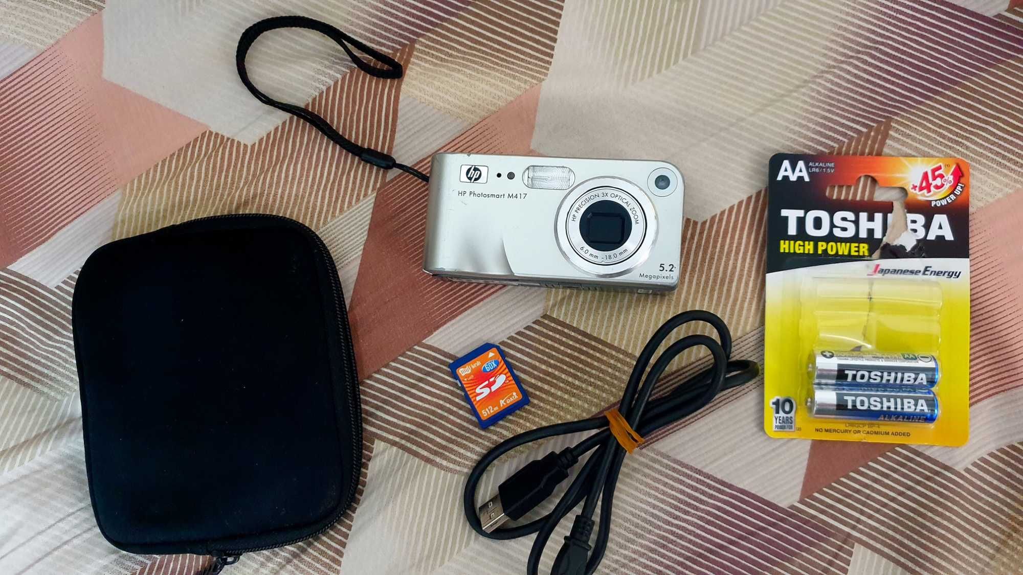 цифров фотоапарат HP Photosmart M417