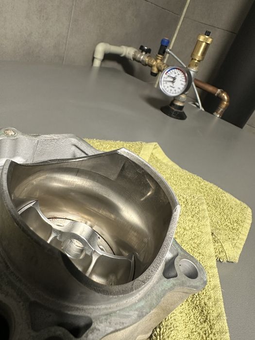 Cilindu si piston Yamaha yz250f model 2009