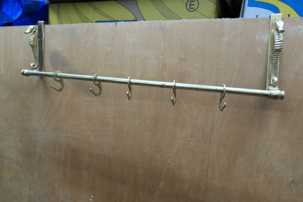 Cuier Bronz aurit Dore Cal de mare cu 5 agatatoare 60/15cm agatatoare