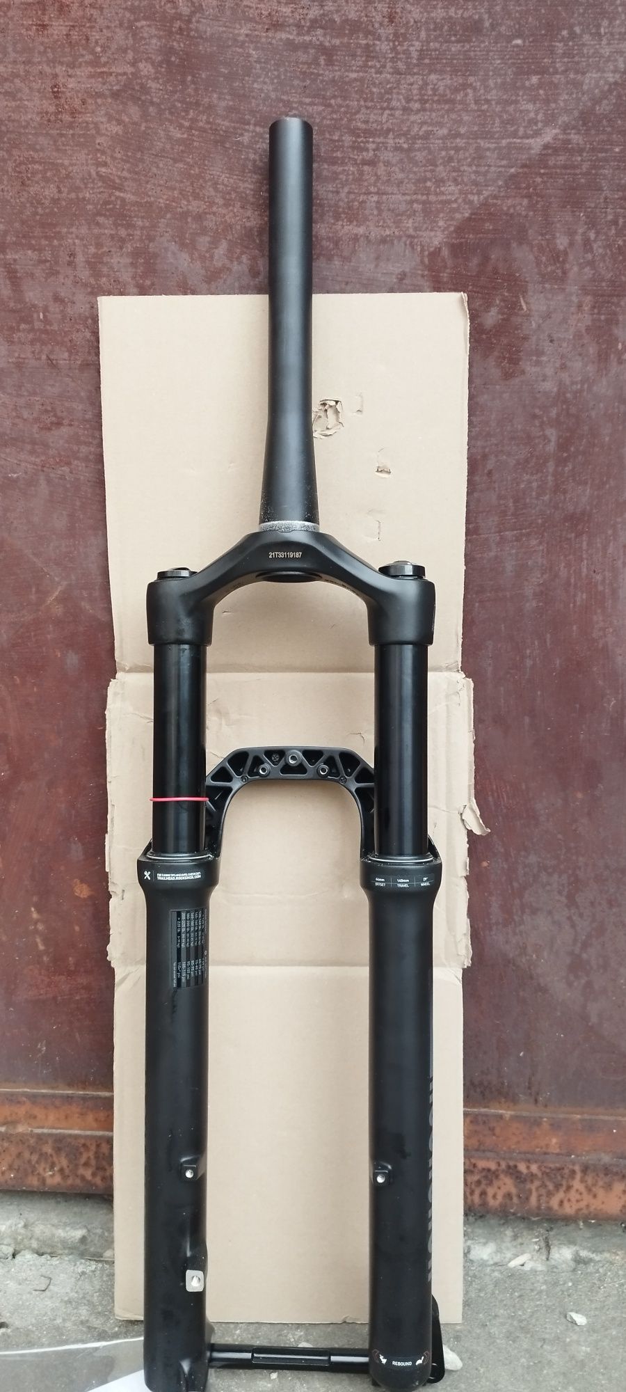 Rock shox 35 Gold Чисто нова вилка.