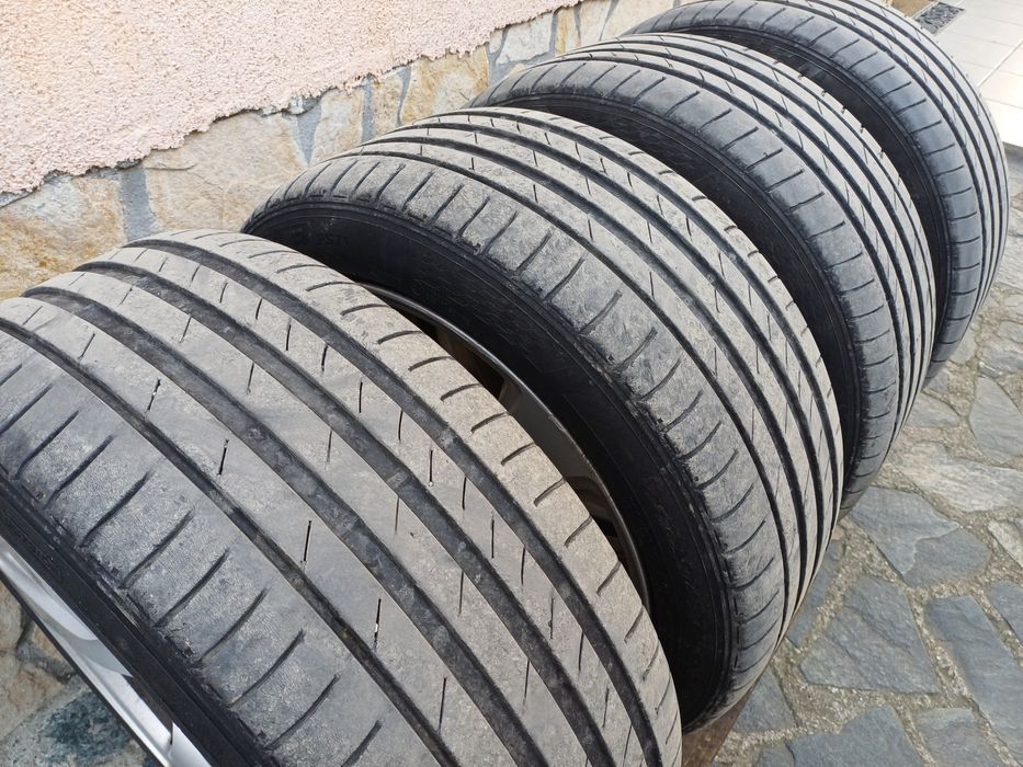 Летни гуми KUMHO ECSTA PS71 225/45/17 94Y
Без никакви забе