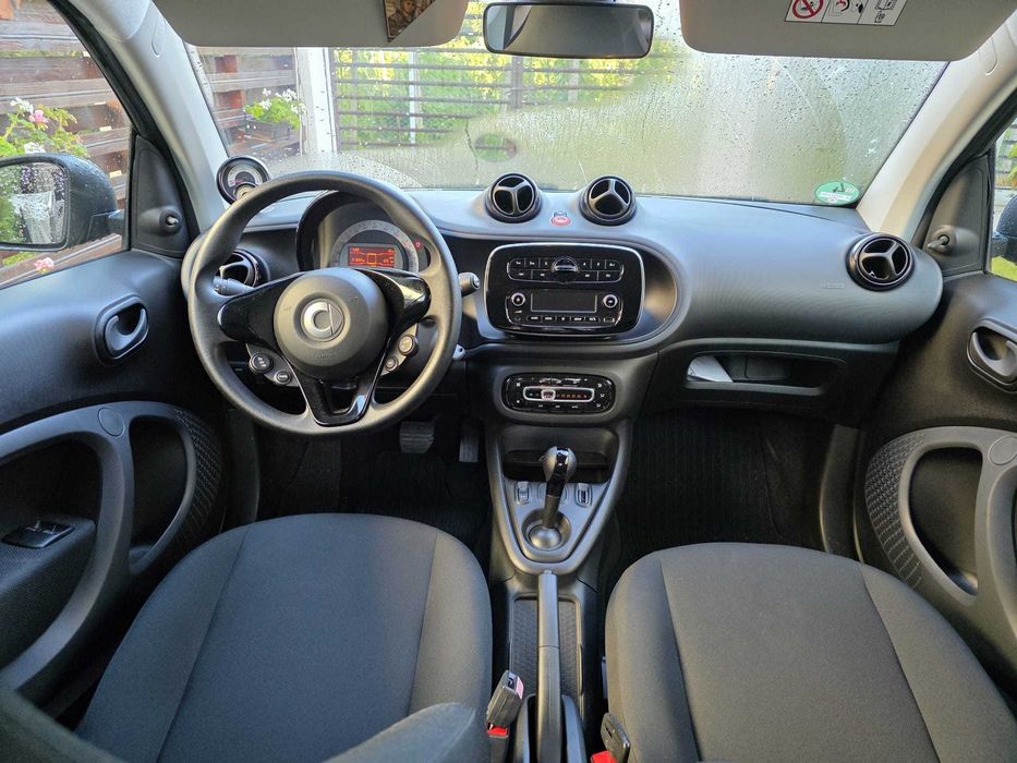 SMART FORTWO EQ Automat, 82CP,2022,21600KM