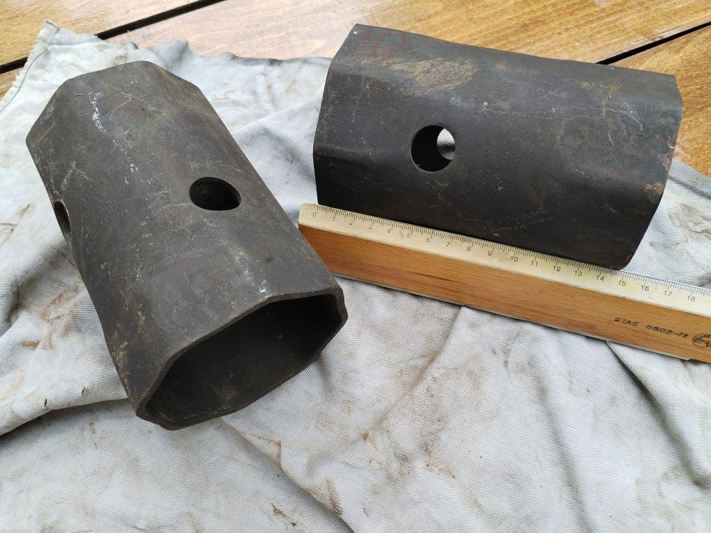 Cheie tubulara 8,5 cm (85) și una de 8 cm (80)