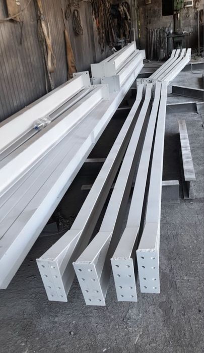 Vand hale si structuri metalice