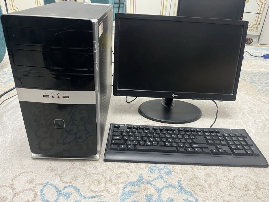 Компьютер для документу