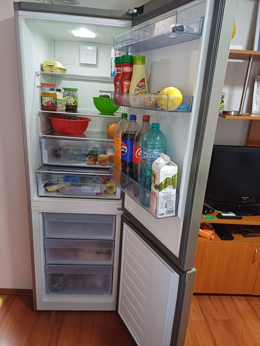 Combina frigorifica beko