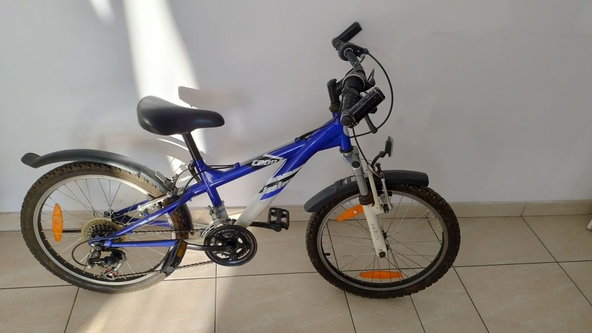 Bicicleta copii pe 20