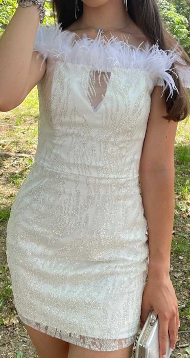 Официална рокля ръчно изработена