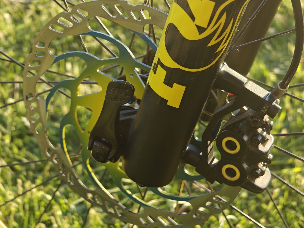 Mondraker Foxy R - L размер