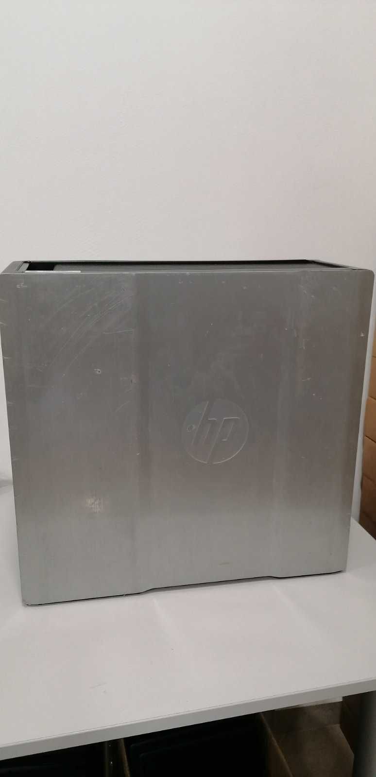 Компютър HP Z620 Workstation E5-2609/12 GB/500 GB HDD