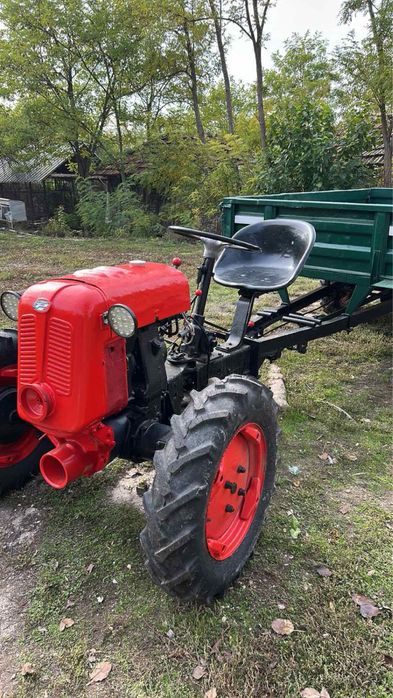 Малък трактор Болгар