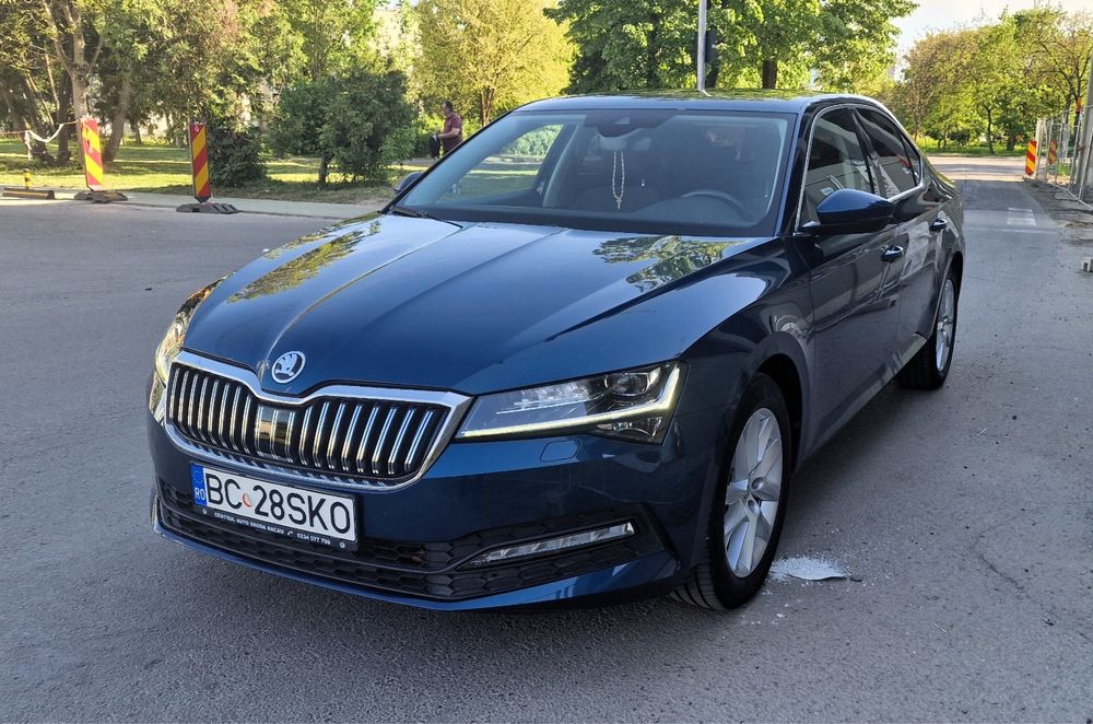 Skoda Superb 2022 1.5 TSI