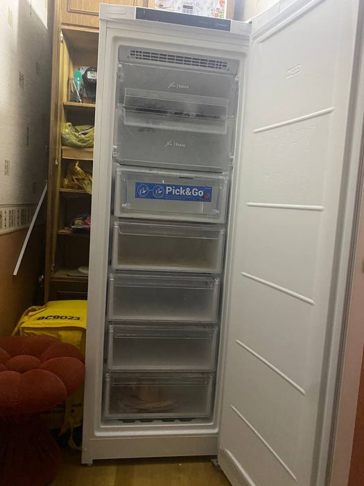 Морозильник Indesit