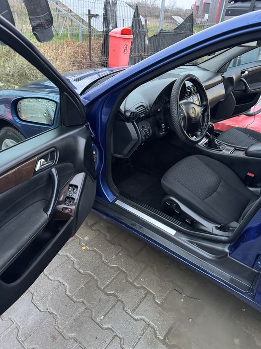 Mercedes Benz C200 CDI 2005