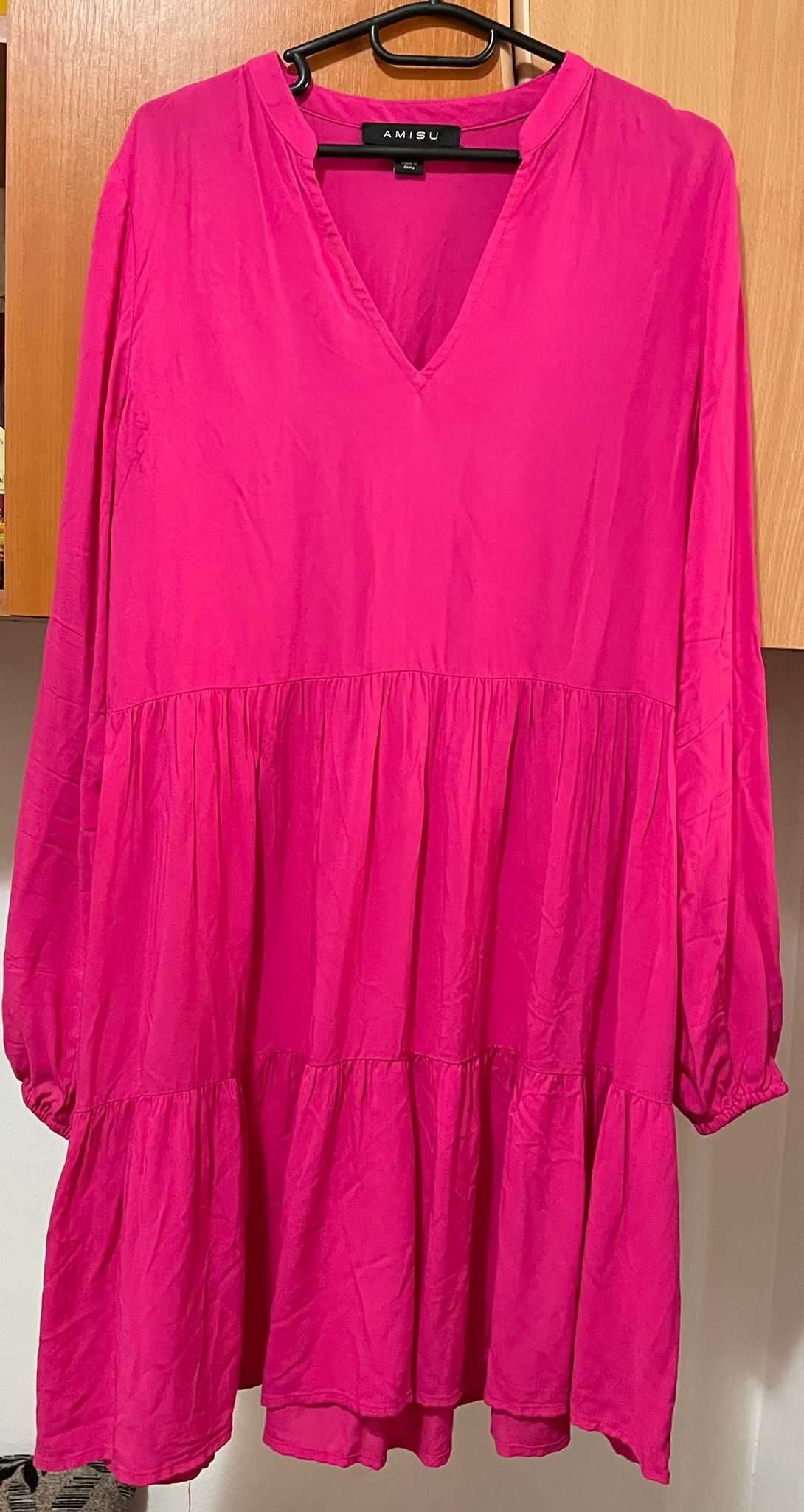 vând rochie fucsia