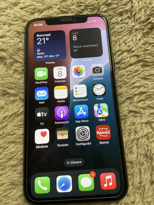Se vinde iphone 11 pro 256 GB telefonul este ca nou