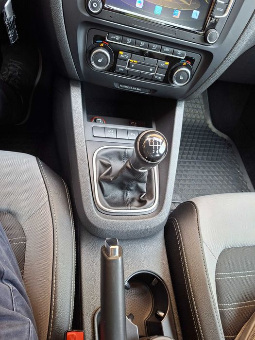 Vw Jetta 6; 2.0 дизел; 140 к.с.