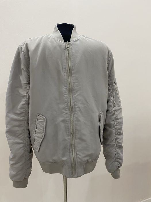 куртка бренда Bershka s размера