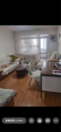 Inchiriez apartament 3 camere Dristor, decomandat, 9/10, 450 Eur