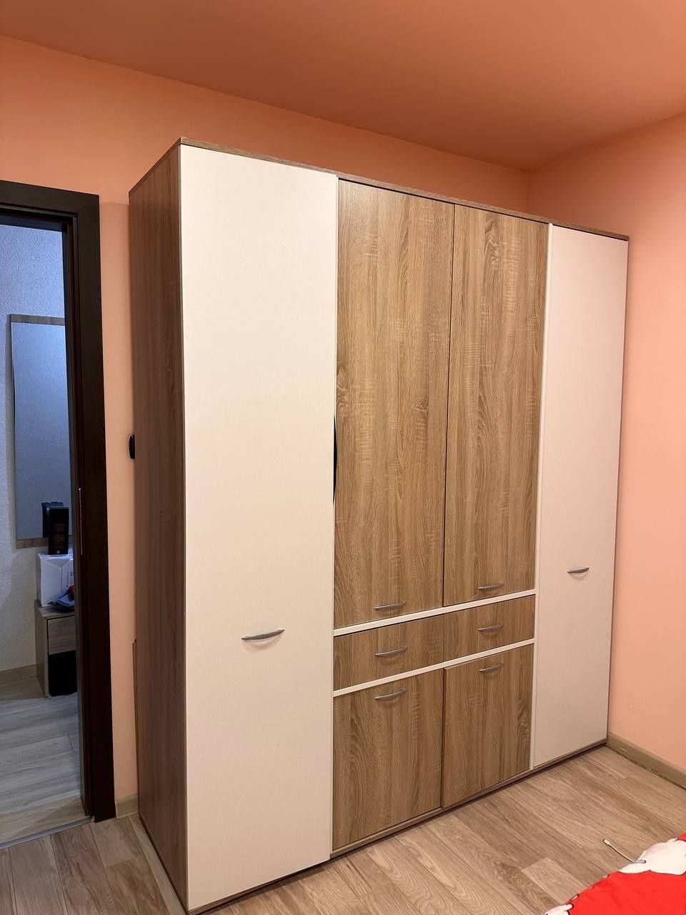 Като нов - Гардероб 180Х209Х52 см