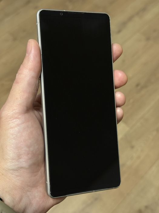Sony Xperia 1V Silver 512gb