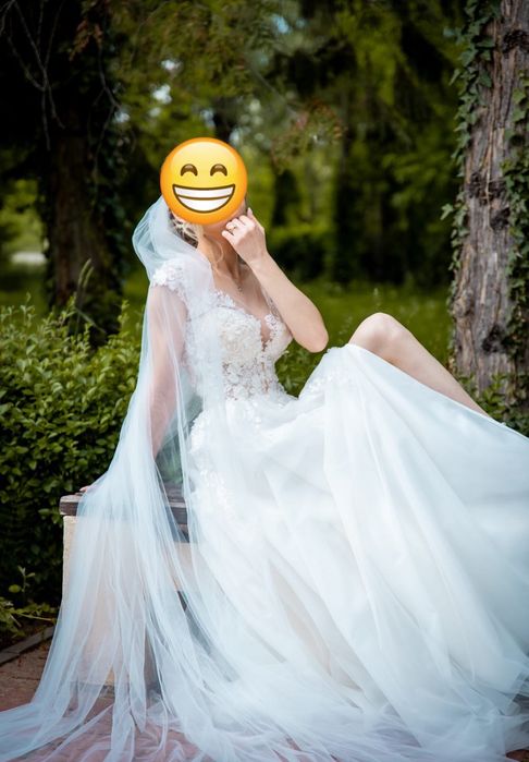 Vând rochie de mireasă