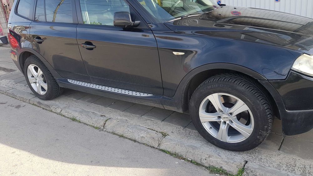 Алуминиеви джанти 17" с зимни гуми Семперит 225 х 60 х 17 за BMW.