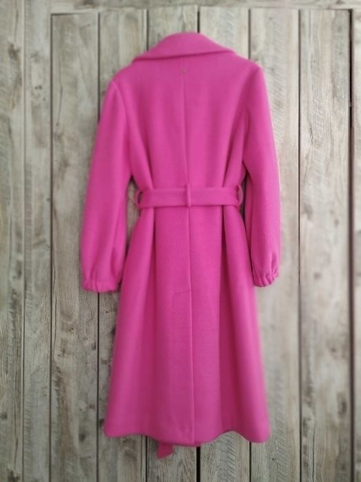Здравейте, предлагам чисто ново палто на Twinset Long wool cloth coat