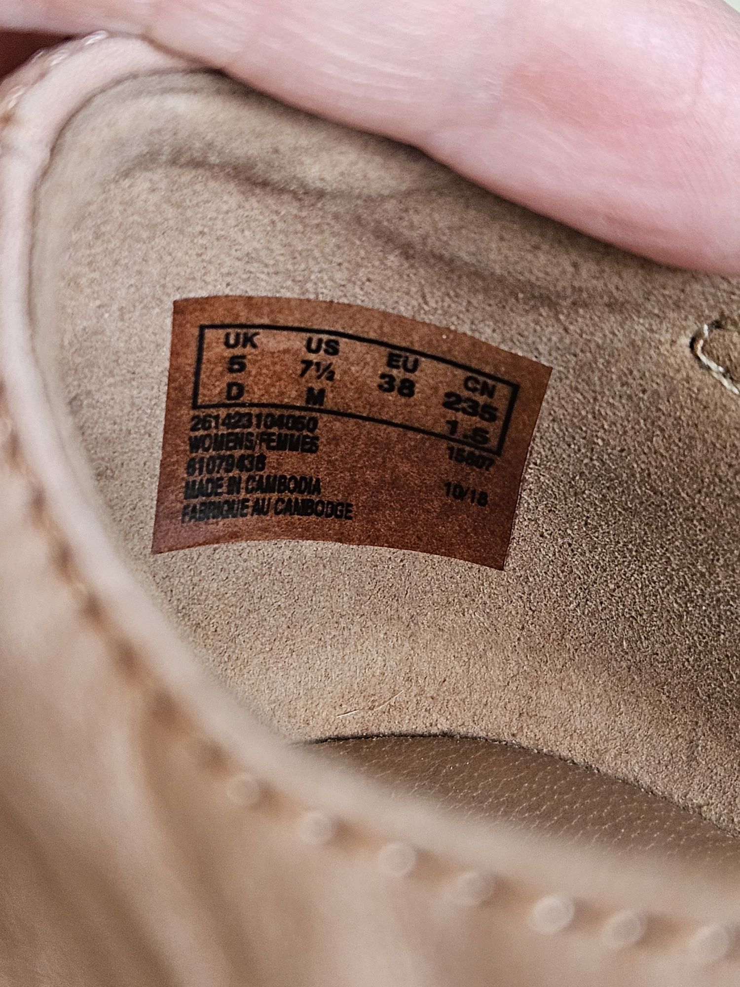 Сандали от естествена кожа на Clarks