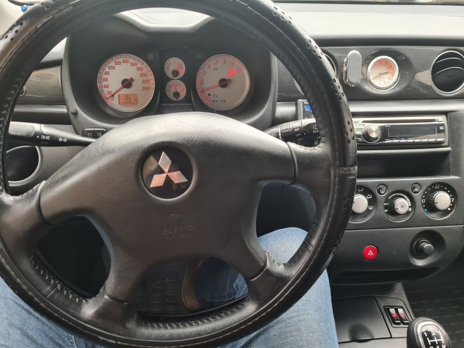 Mitsubishi Outlander 2.0 turbo, 202cp