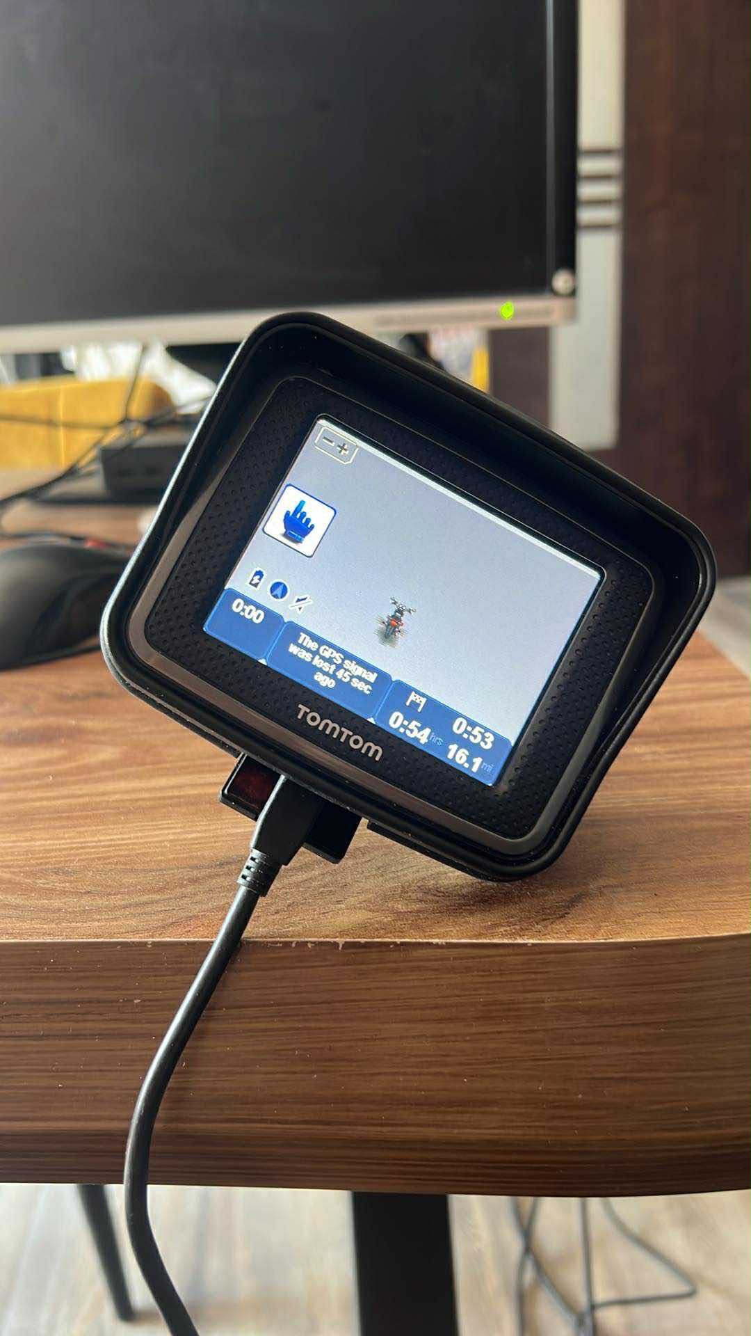 TomTom Urban Rider – GPS навигация за мотор (пълен комплект)
