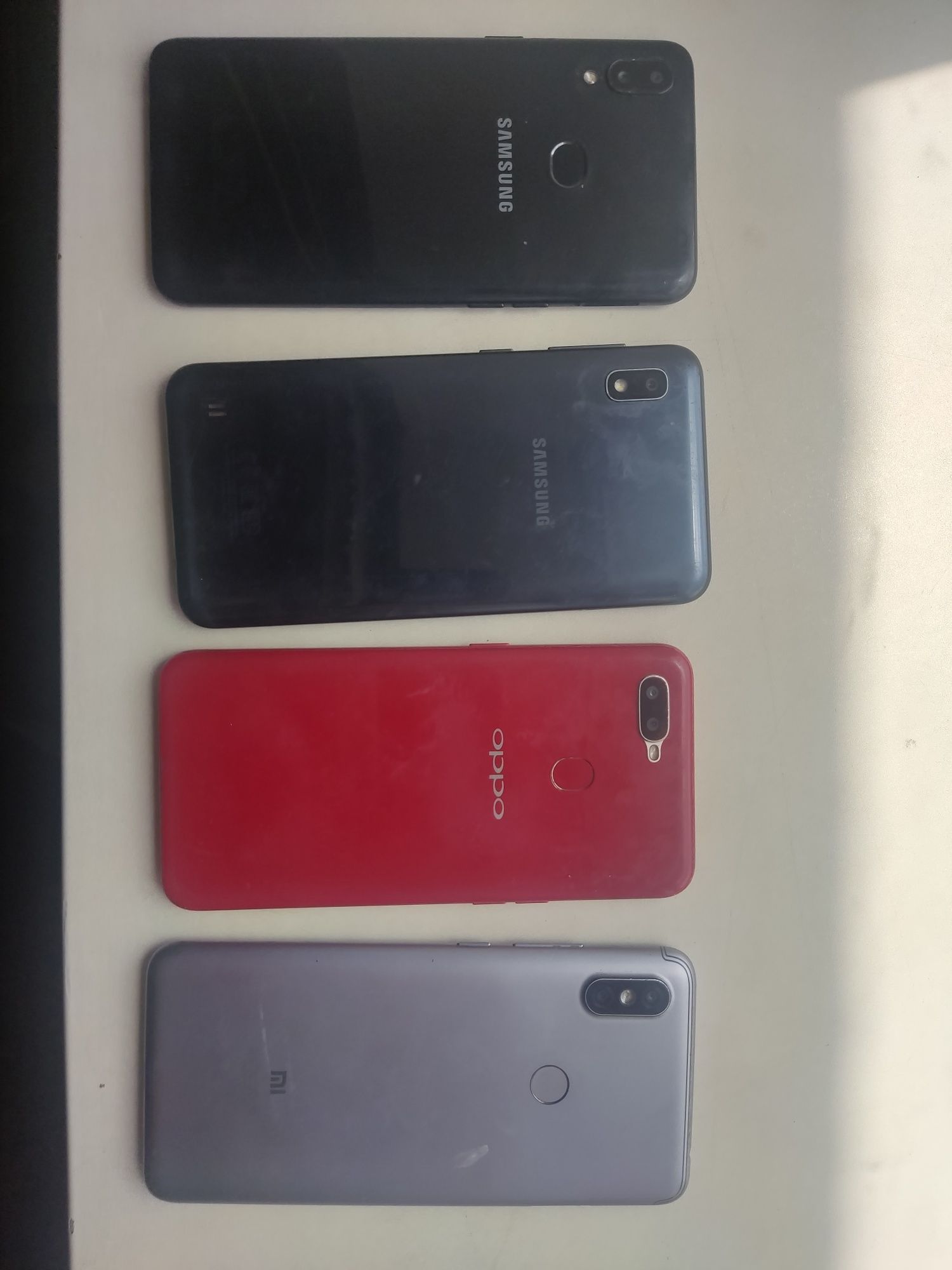 Смартфон Самсунг А10s+еще