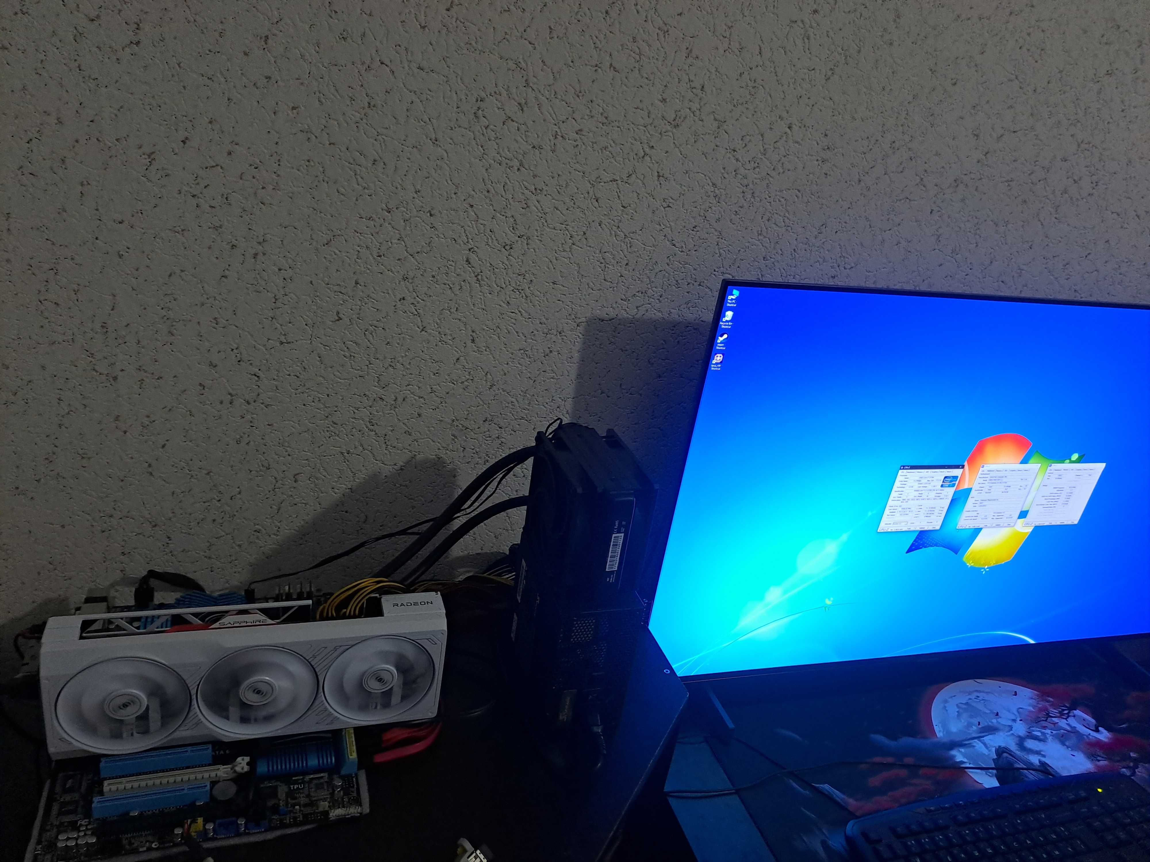 Intel i7 3770k + Asus P8P67 PRO 1155 + 16gb DDR3 + NZXT Kraken x31 120