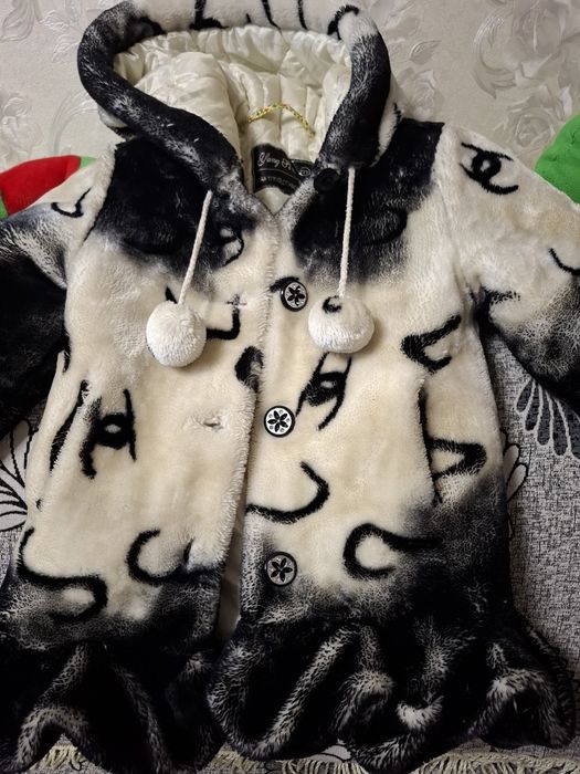 Продам детскую шубку