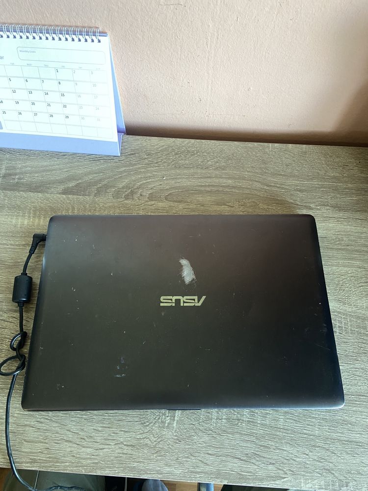 Laptop Asus A551L. Functional pentru piese. Procesor i7 gen 4