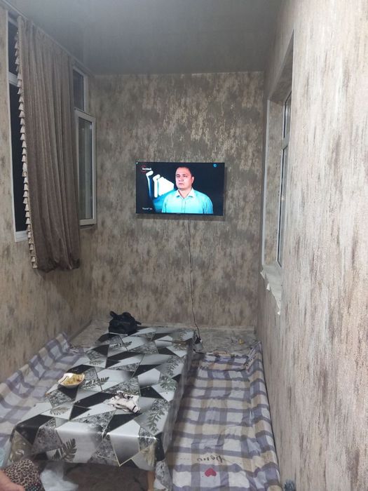 Сотилади 3/3/4 Коракамиш 2/4