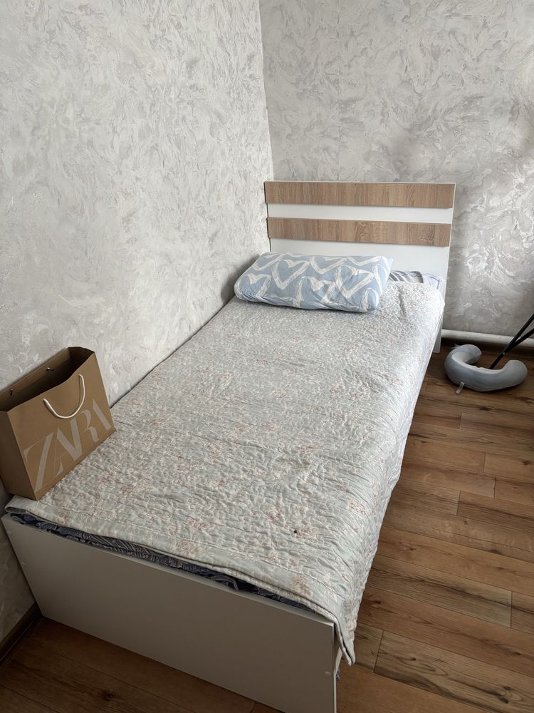 Продам кровать