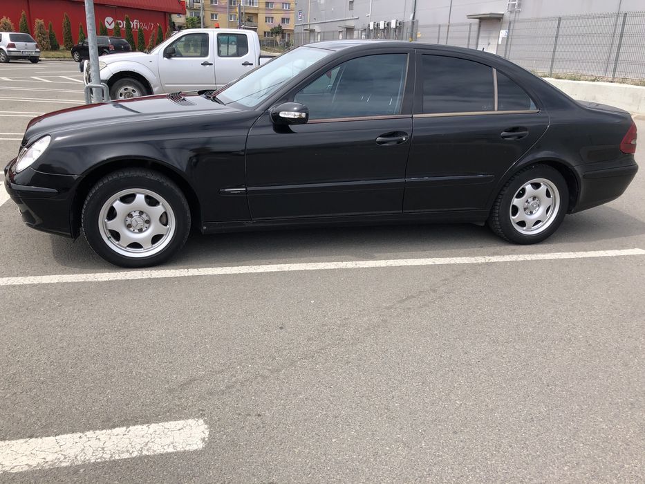 Vand Mercedes E 220
