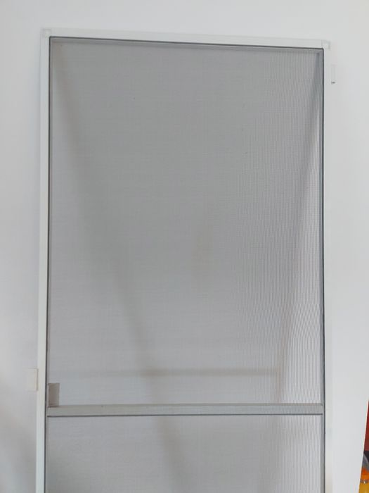 Plasă ușă stare perfectă
