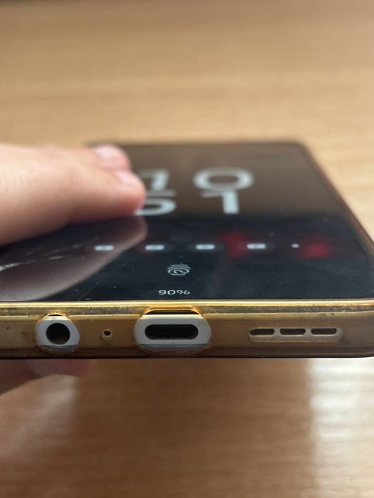 Moto g 84 5 G + калъф