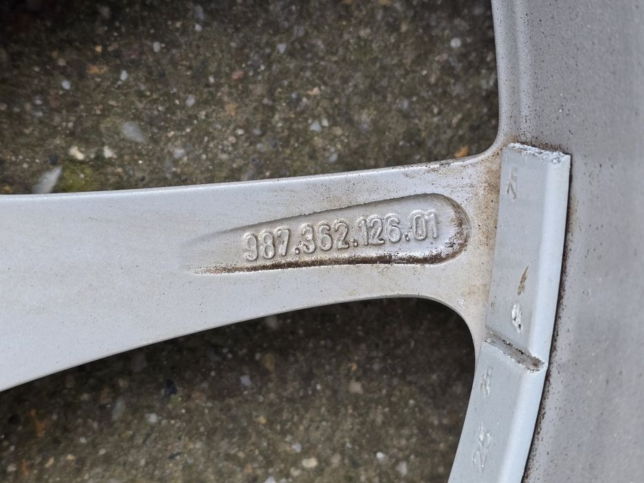 Porsche jante aluminiu 17