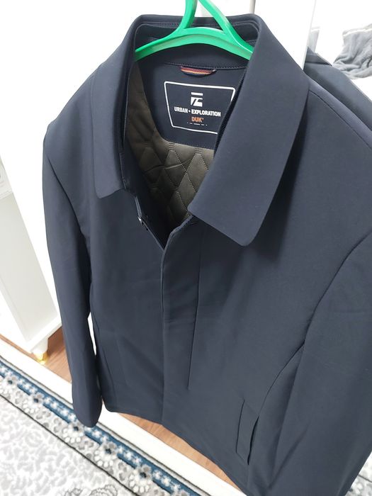 Пежак новый 20 000тг 48размер