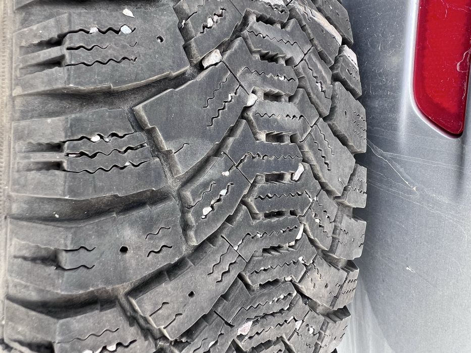 Шины 185х65х15 зимние б/у. Sava Eskimo S3