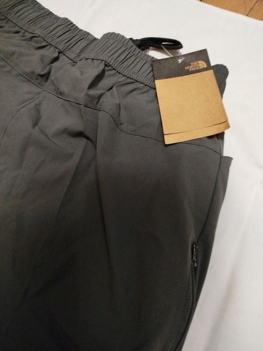 Pantaloni The North Face - M