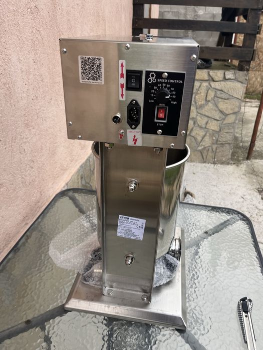 Електрическа пълначка за месо VEVOR