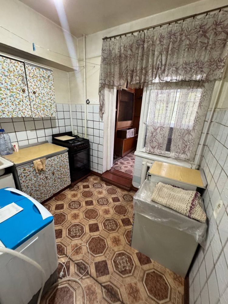 Сотилади 3/3/4 Коракамиш 2/4