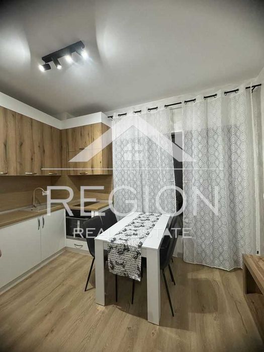 Дава се под наем Двустаен апартамент в Варна, Бриз - 50 кв.м за 561 € - Снимка #1