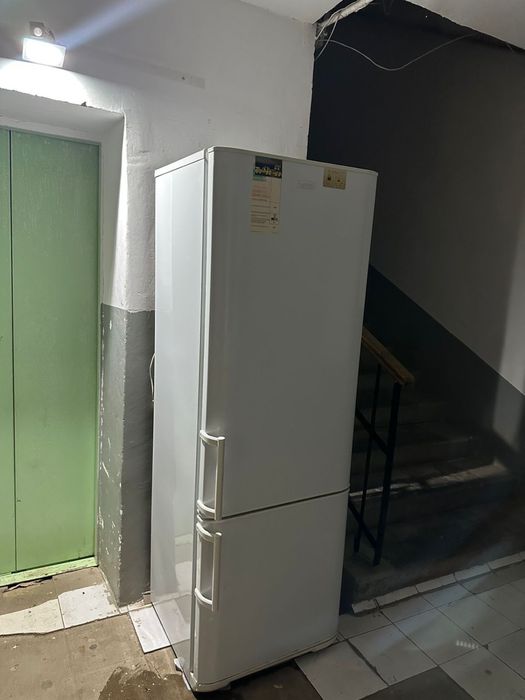 Продам холодильник бу