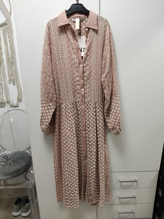 Rochie lunga Zara cu broderie noua cu eticheta