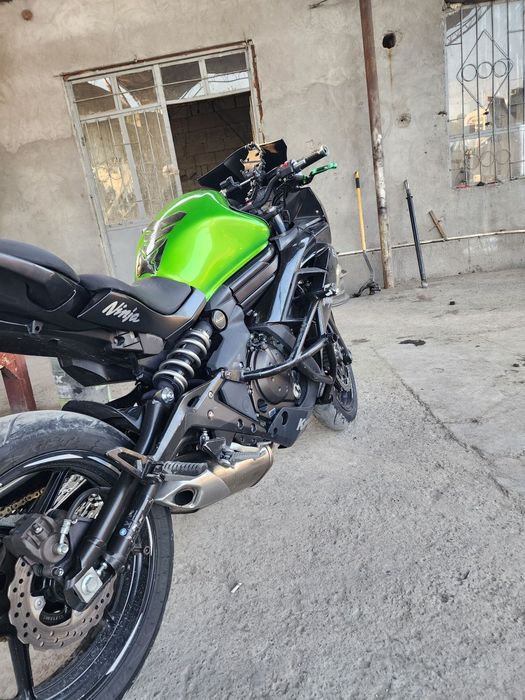 Kawasak ER6F 600cc